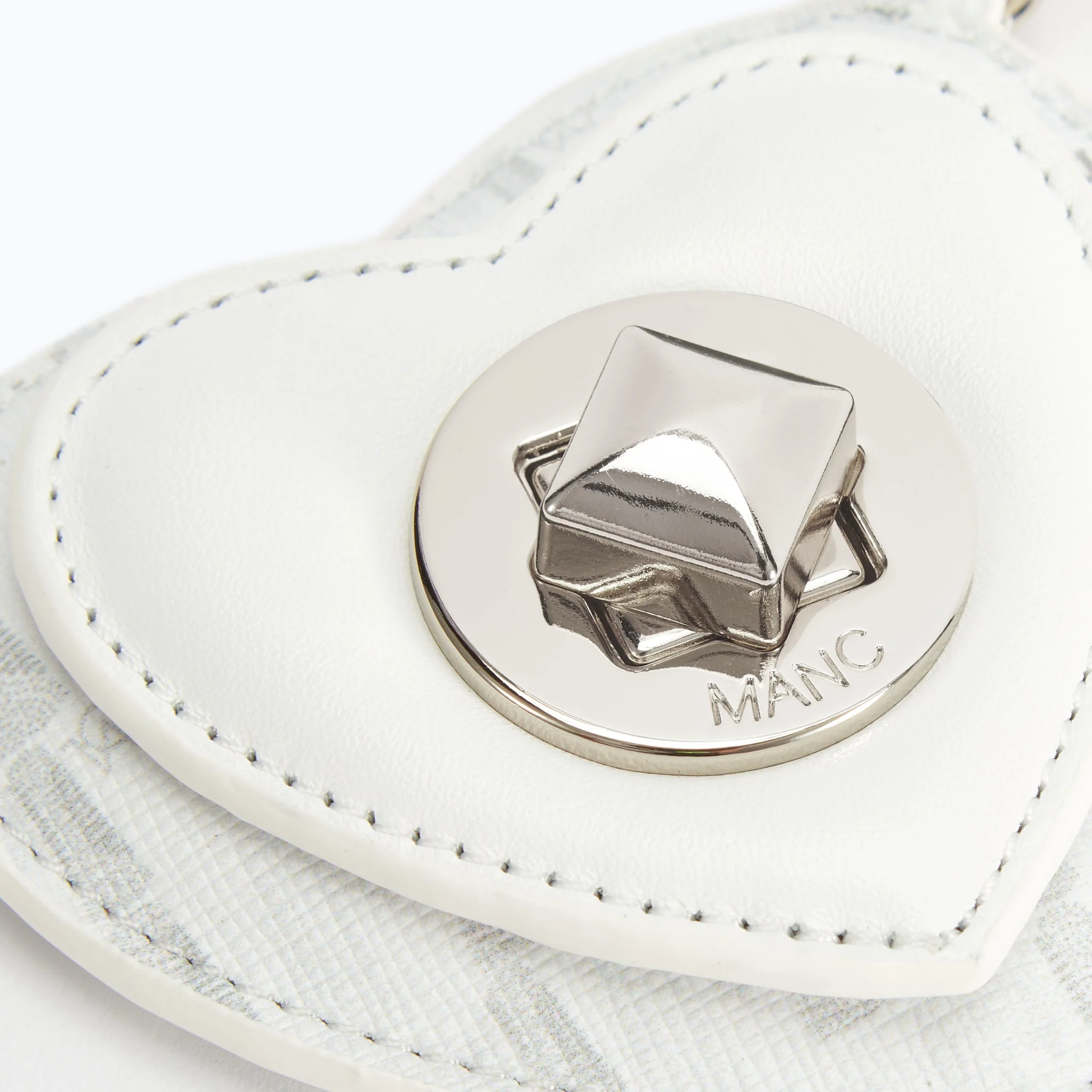 MONOGRAM HEART CHARM - WHITE - Image 4